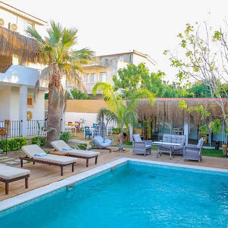 Londia Otel Alacati Kültér fotó