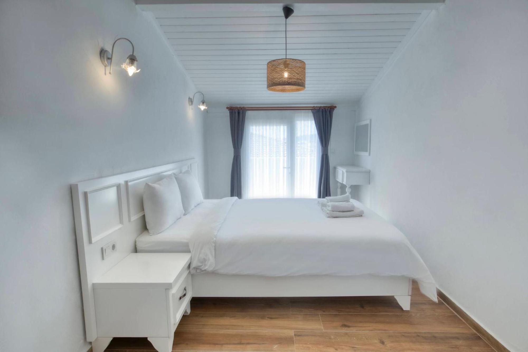 Londia Otel Alacati Kültér fotó